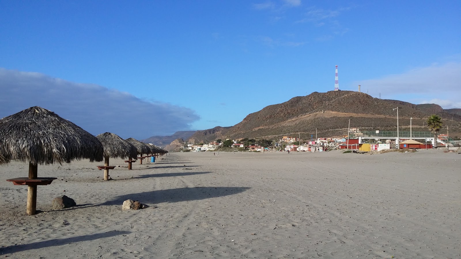 Photo de Playa la Mision zone des équipements