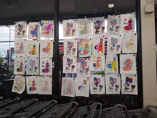 Grocery Store «Grocery Outlet Bargain Market», reviews and photos, 15705 SW 116th Ave, King City, OR 97224, USA