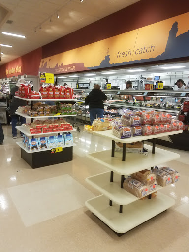 Grocery Store «Hannaford Supermarket», reviews and photos, 95 Weibel Ave, Saratoga Springs, NY 12866, USA