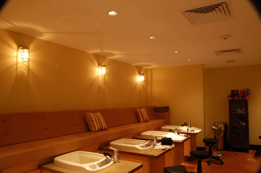 Beauty School «Aveda Institute Tallahassee», reviews and photos, 2020 W Pensacola St, Tallahassee, FL 32304, USA