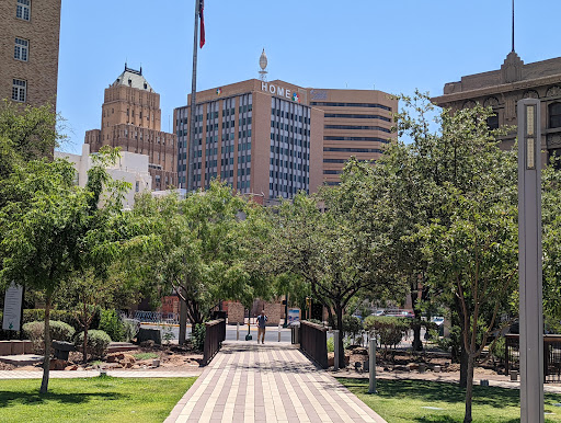 San Jacinto Plaza