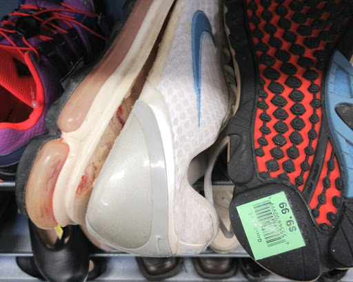 Thrift Store «Goodwill Store & Donation Center», reviews and photos, 5518 Touhy Ave, Skokie, IL 60077, USA