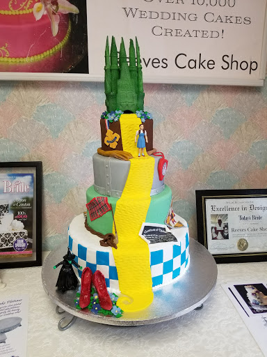 Bakery «Reeves Cake Shop», reviews and photos, 2770 Cory Ave, Akron, OH 44314, USA