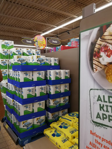 Supermarket «ALDI», reviews and photos, 6555 S Pennsylvania Ave, Lansing, MI 48911, USA