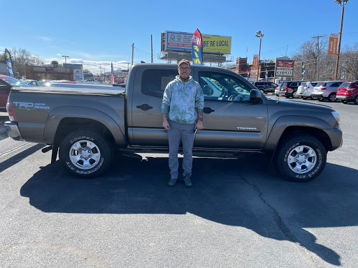 Used Car Dealer «Karman Auto Sales», reviews and photos, 1418 Middlesex St, Lowell, MA 01851, USA