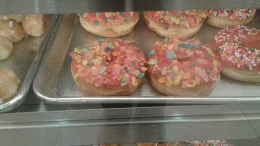 Donut Shop «Rainbow donuts», reviews and photos, 2855 W Cactus Rd #4, Phoenix, AZ 85029, USA