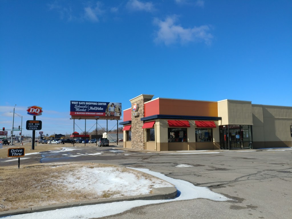 Dairy Queen Grill & Chill 68528