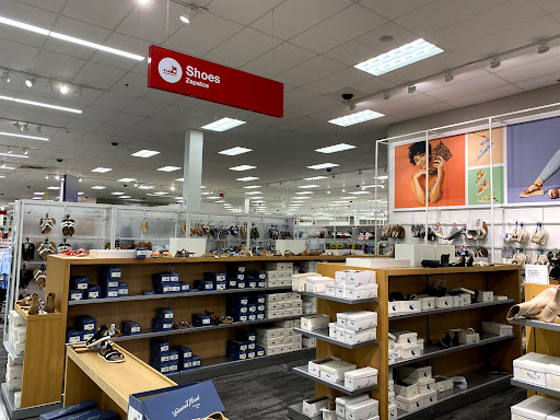 Department Store «Target», reviews and photos, 900 Spectrum Center Dr, Irvine, CA 92618, USA