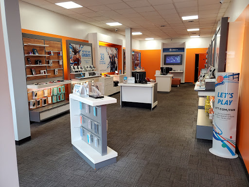 Cell Phone Store «AT&T Authorized Retailer», reviews and photos, 331 Mamaroneck Ave, Mamaroneck, NY 10543, USA