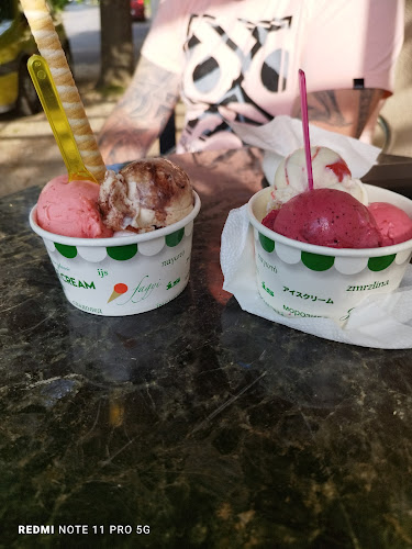 Mamma Mia Fagyizó - Fagylaltozó