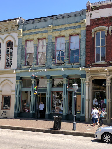 Clothing Store «Yaga Clothing Store», reviews and photos, 2109 Strand St, Galveston, TX 77550, USA