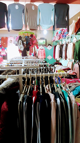 Opiniones de Comercial Sisa Otavalo en Piñas - Tienda de ropa