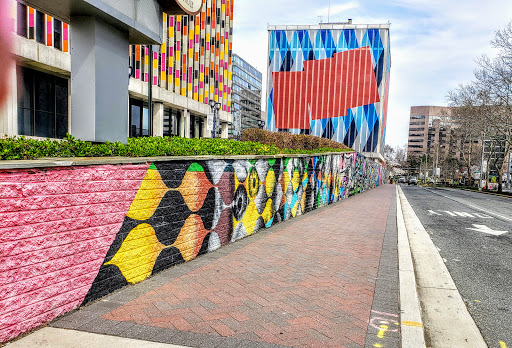 Shopping Mall «Crystal City Shops», reviews and photos, 2200 Crystal Dr, Arlington, VA 22202, USA