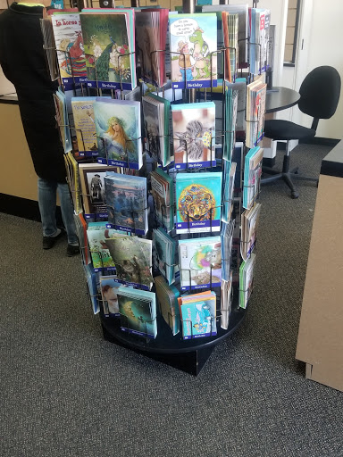 Shipping and Mailing Service «The UPS Store», reviews and photos, 5120 Mayfield Rd, Lyndhurst, OH 44124, USA