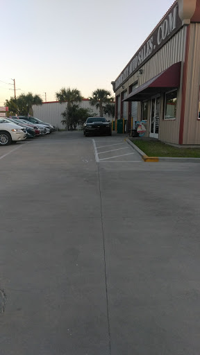 Used Car Dealer «Harbor City Auto Sales», reviews and photos, 560 S Wickham Rd, Melbourne, FL 32904, USA