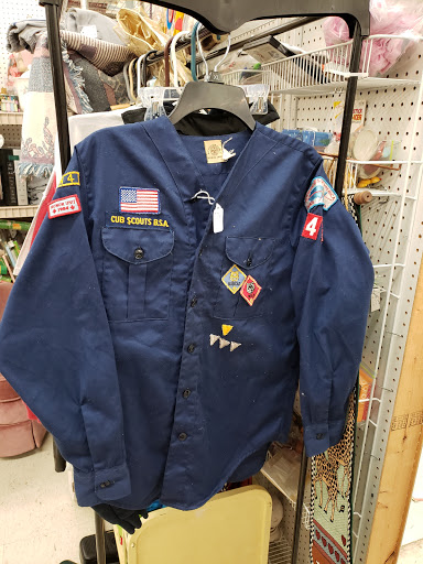 Flea Market «Traderbakers Flea Market», reviews and photos, 2080 Burton Ln, Martinsville, IN 46151, USA