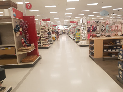 Department Store «Target», reviews and photos, 5901 Douglas Ave, Des Moines, IA 50322, USA