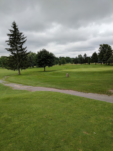 Country Club «LeRoy Country Club», reviews and photos, 7759 E Main Rd, Le Roy, NY 14482, USA