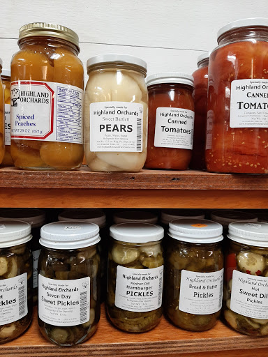 Produce Market «Highland Orchards Farm Market», reviews and photos, 1431 Foulk Rd, Wilmington, DE 19803, USA