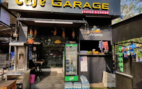 Cafe Garage image