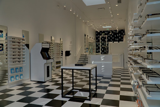 Optician «Warby Parker Annex», reviews and photos, 817 NW 23rd Ave, Portland, OR 97210, USA