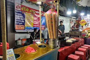 Sarafa Night Food Market image