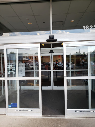 Sporting Goods Store «Nike Factory Store», reviews and photos, 1622 Galleria Blvd, Brentwood, TN 37027, USA