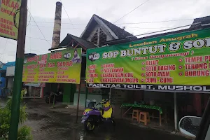 Lesehan Anugrah Sop Buntut dan Sop Iga Khas Banyuwangi image