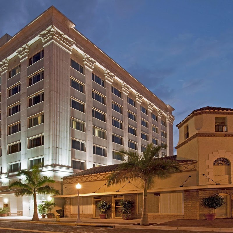 Hotel Indigo Ft Myers Dtwn River District, an IHG Hotel