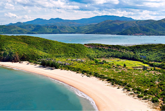 Tram Beach
