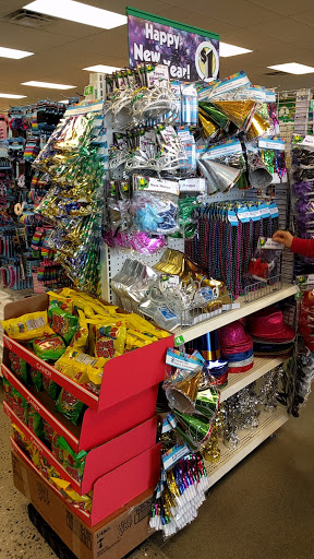 Dollar Store «Dollar Tree», reviews and photos, 5620 Commerce Blvd e, Alpharetta, GA 30004, USA