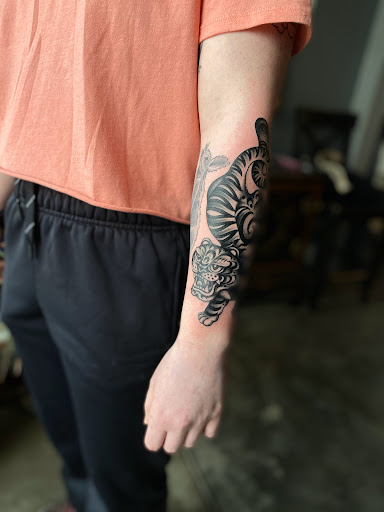 Tattoo Shop «Safe House Tattoo Studio», reviews and photos, 1200 Clinton St #40, Nashville, TN 37203, USA