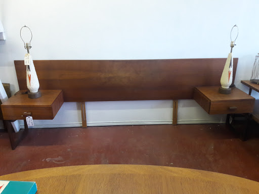 Furniture Store «San Antonio Furniture Finders», reviews and photos, 617 Fredericksburg Rd, San Antonio, TX 78201, USA