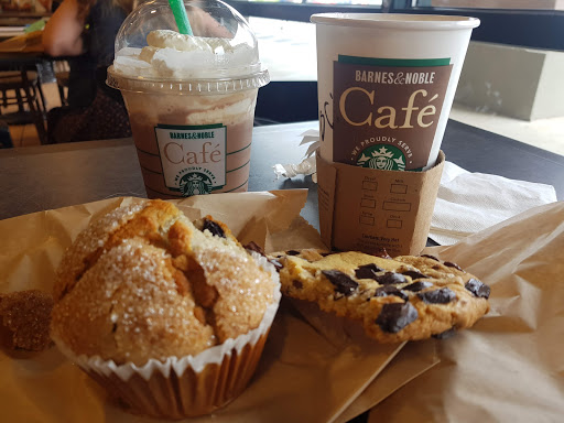 Book Store «Barnes & Noble», reviews and photos, 1812 Sam Rittenberg Blvd, Charleston, SC 29407, USA
