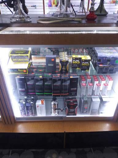 Tobacco Shop «Tobacco Outlet Plus», reviews and photos, 2311 18th Ave NE, Minneapolis, MN 55428, USA