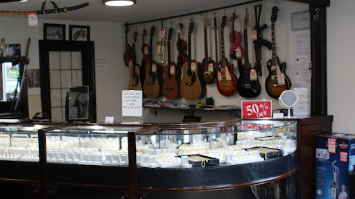 Jewelry Store «Shnayder Jewelry and Pawn Shop», reviews and photos, 110 Daniel Webster Hwy, Nashua, NH 03060, USA