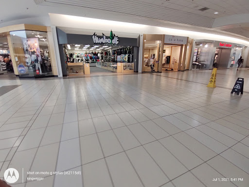 Shopping Mall «Bayshore Mall», reviews and photos, 3300 Broadway St, Eureka, CA 95501, USA