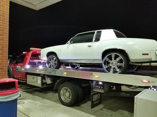 Towing Service «Lake County Roadside Towing & Recovery», reviews and photos, 740 Sunset Dr, Round Lake, IL 60073, USA