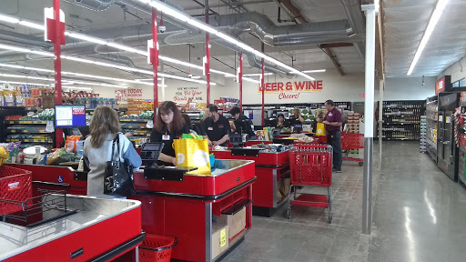 Grocery Store «Grocery Outlet Bargain Market», reviews and photos, 16261 US-101 #17, Brookings, OR 97415, USA