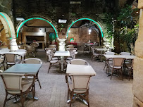 Atmosphère du Restaurant français Le Jardin des Consuls à Sarlat-la-Canéda - n°9