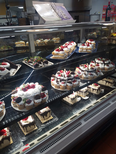 Grocery Store «Fiesta Foods», reviews and photos, 1875 N 1st St, Hermiston, OR 97838, USA