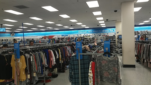 Clothing Store «Ross Dress for Less», reviews and photos, 8361 On the Mall, Buena Park, CA 90620, USA