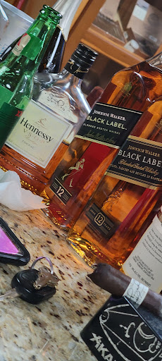 Cigar Shop «Rivercity Cigar & Brew», reviews and photos, 1990 S Frontage Rd, Vicksburg, MS 39180, USA