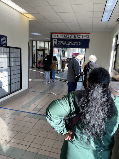 Post Office «United States Postal Service», reviews and photos, 103 W Powell Blvd, Gresham, OR 97030, USA