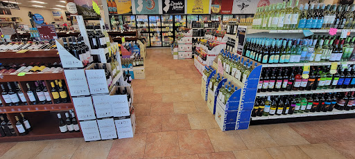 Liquor Store «Farmingdale Liquor Store», reviews and photos, 85 Main St, Farmingdale, NJ 07727, USA