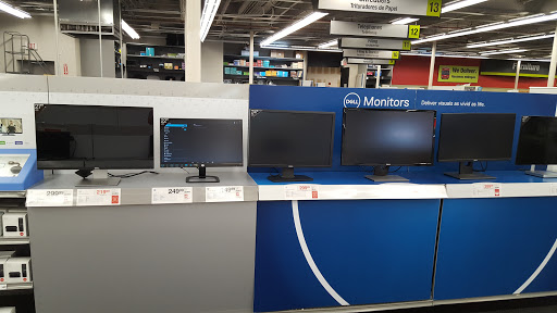 Office Supply Store «Staples», reviews and photos, 2120 SW 32nd Ave, Coral Gables, FL 33145, USA