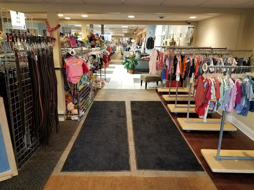 Boutique «Blue / A Goodwill Boutique», reviews and photos, 3350 Monroe Ave, Rochester, NY 14618, USA