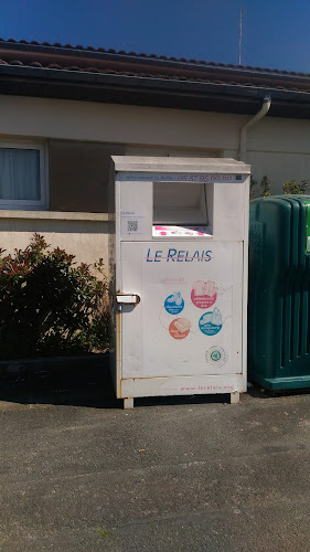 Centre de recyclage Point de collecte de vêtements Ludon-Médoc