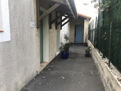 Petite maisonnette à 200 m de la mer à Sausset-les-Pins