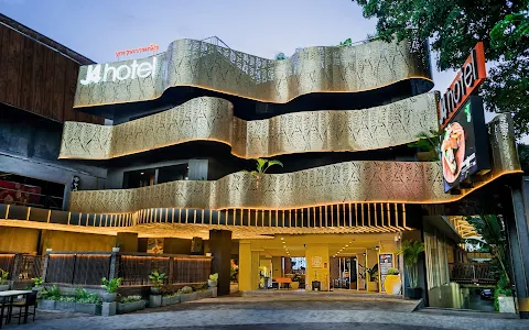 J4 Hotels Legian image